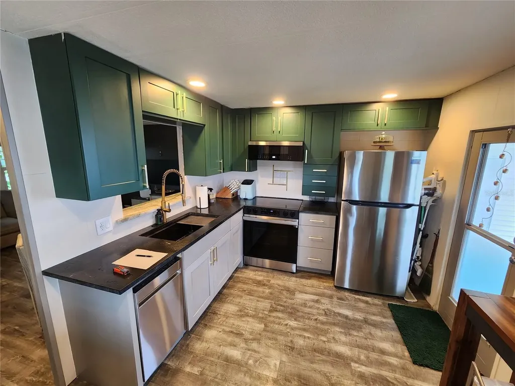 5402 Chateau Lane Bradenton FL 34207
