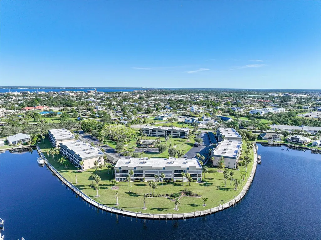 601 Shreve Street Punta Gorda FL 33950