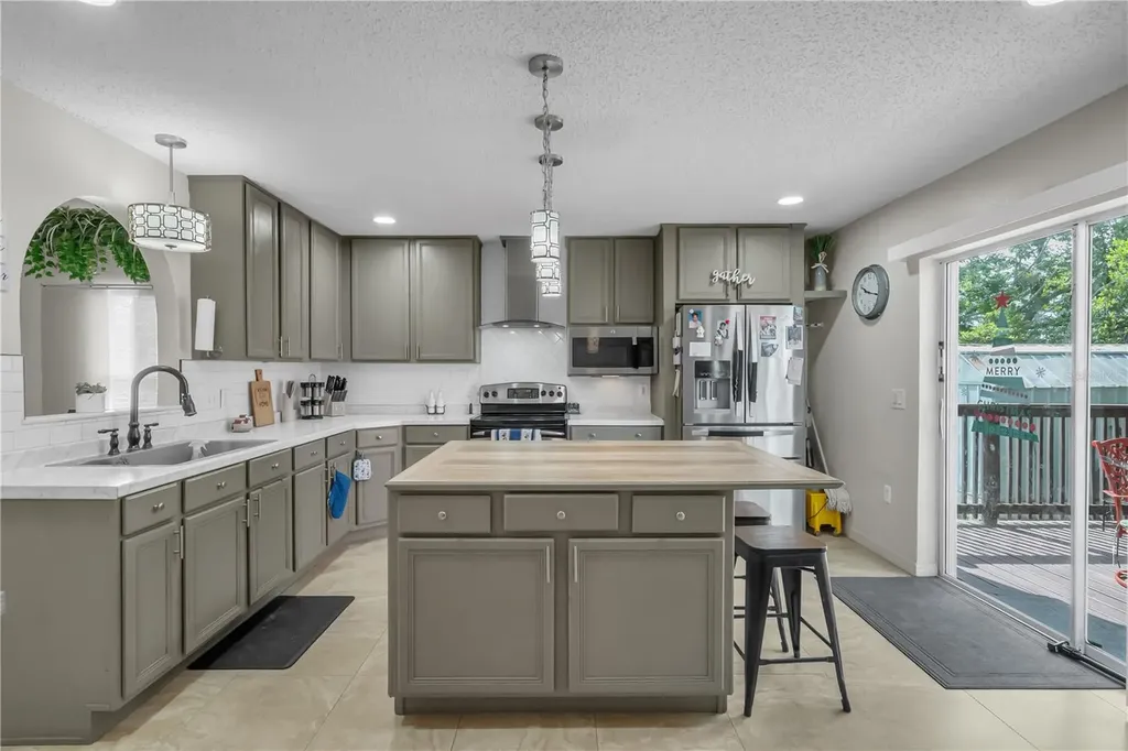 1767 N Merrick Drive Deltona FL 32738