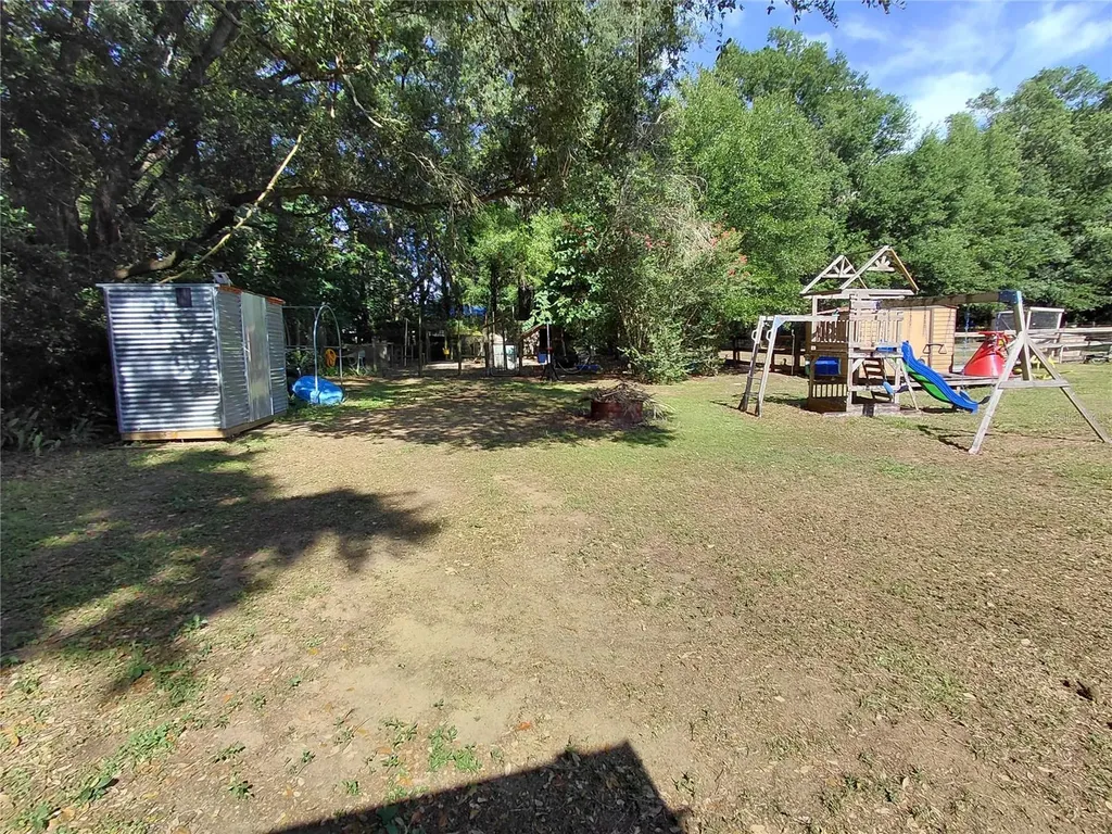 33 Pine Trace Course Ocala FL 34472