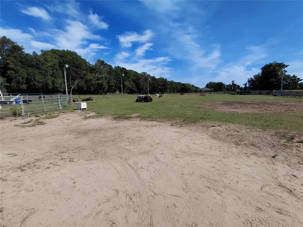 33 Pine Trace Course Ocala FL 34472