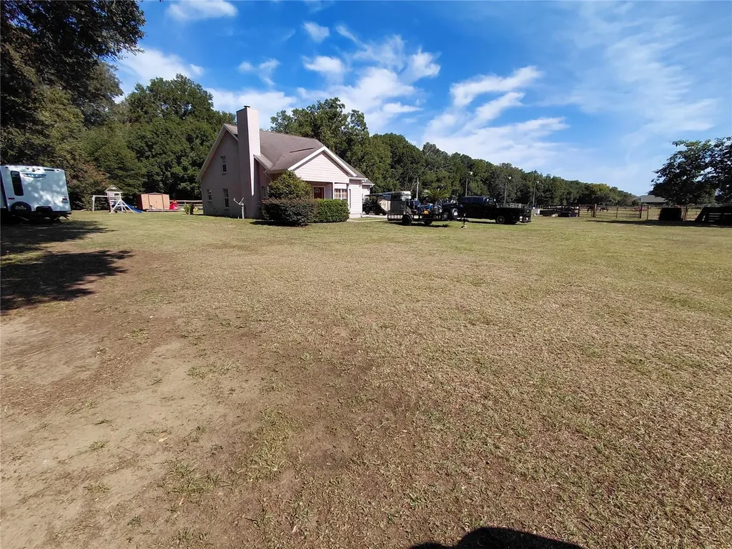 33 Pine Trace Course Ocala FL 34472