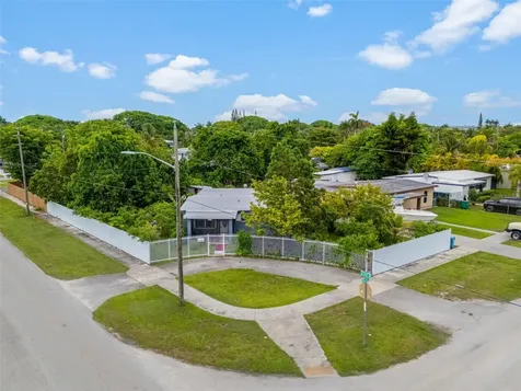 601 NE 12th Street Homestead FL 33030