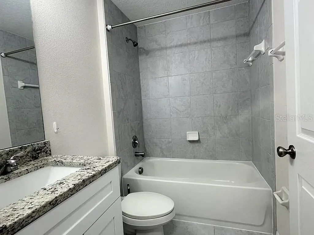 1737 N Lakewood Avenue Ocoee FL 34761