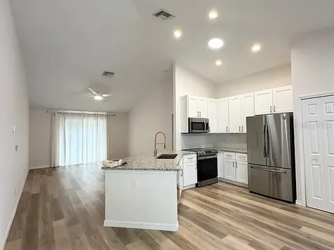 1737 N Lakewood Avenue Ocoee FL 34761
