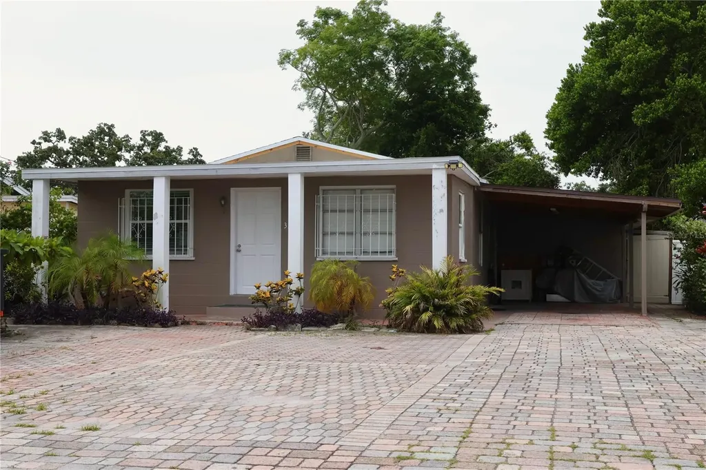 3110 W Haya Street Tampa FL 33614