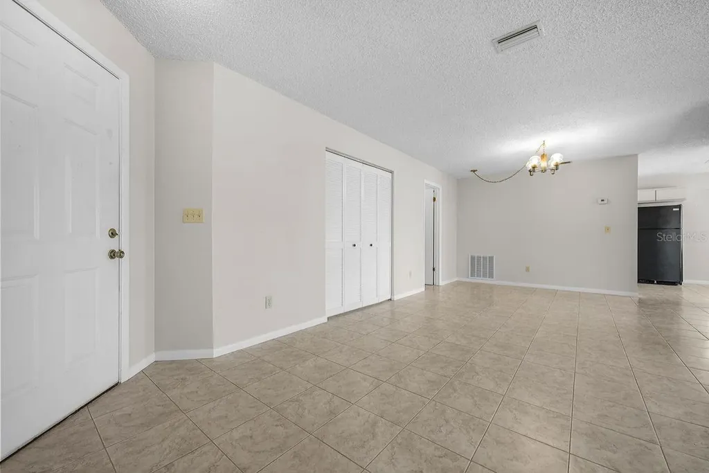 39 Lake Forest Place Palm Coast FL 32137
