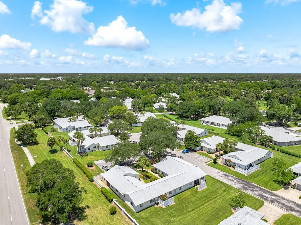 39 Lake Forest Place Palm Coast FL 32137