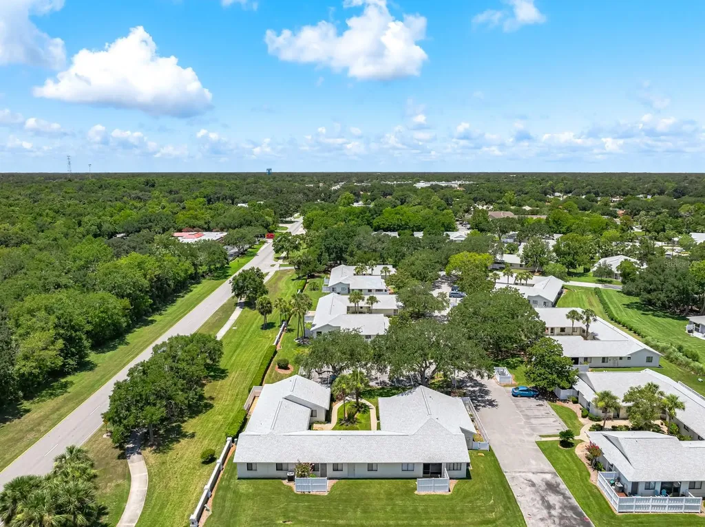 39 Lake Forest Place Palm Coast FL 32137