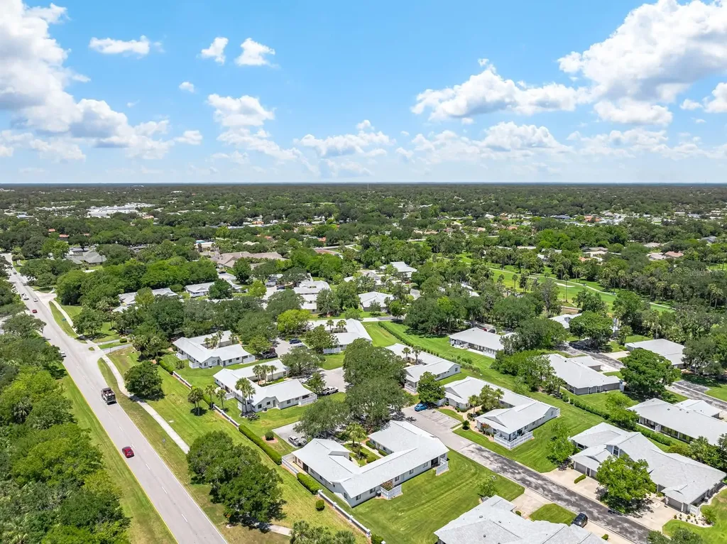 39 Lake Forest Place Palm Coast FL 32137