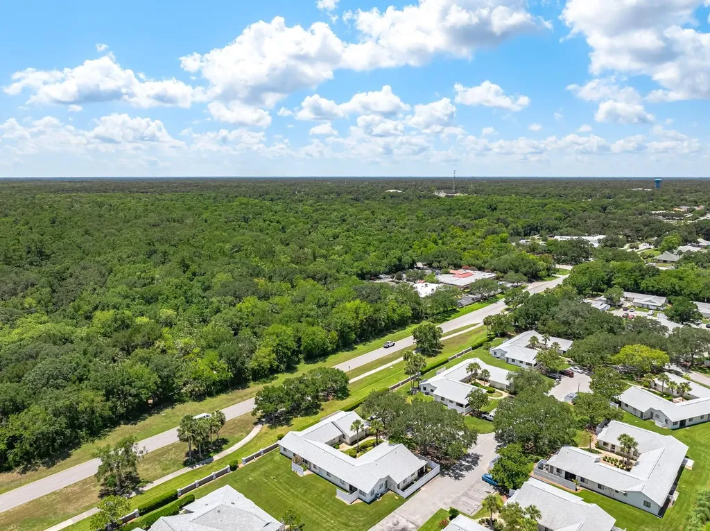 39 Lake Forest Place Palm Coast FL 32137