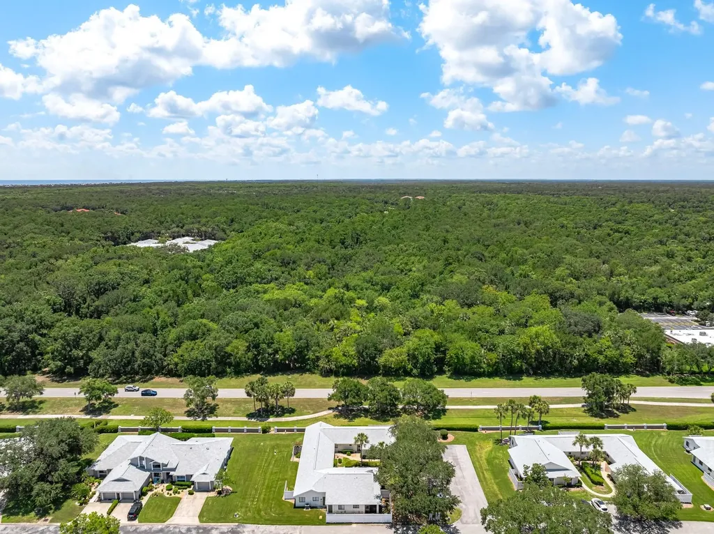 39 Lake Forest Place Palm Coast FL 32137