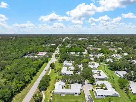 39 Lake Forest Place Palm Coast FL 32137