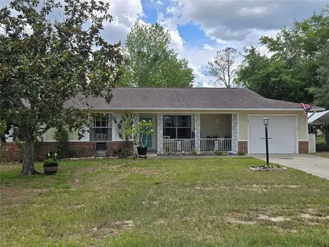 37 Oak Loop Ocala FL 34472