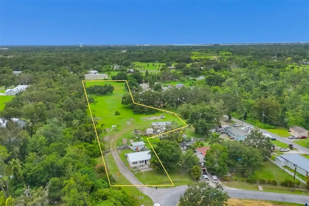 3511 39th Street E Palmetto FL 34221