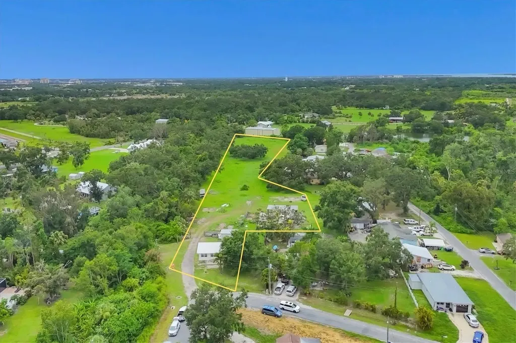 3511 39th Street E Palmetto FL 34221