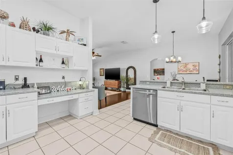 34811 Arbor Green Place Zephyrhills FL 33541