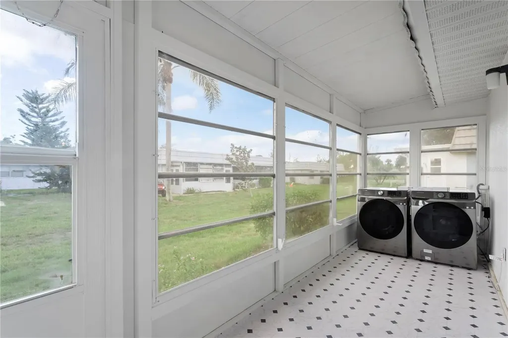 201 Bedford Street Sun City Center FL 33573