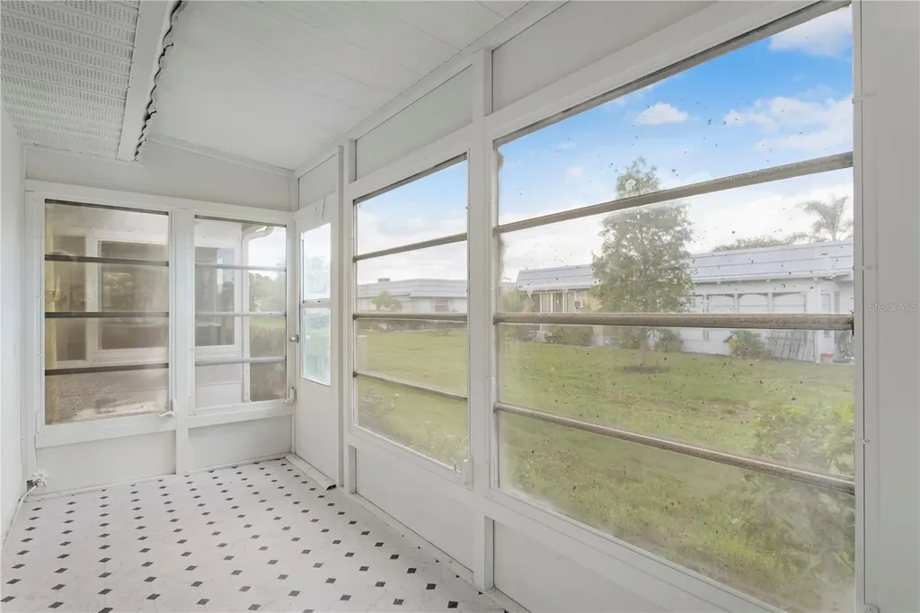 201 Bedford Street Sun City Center FL 33573