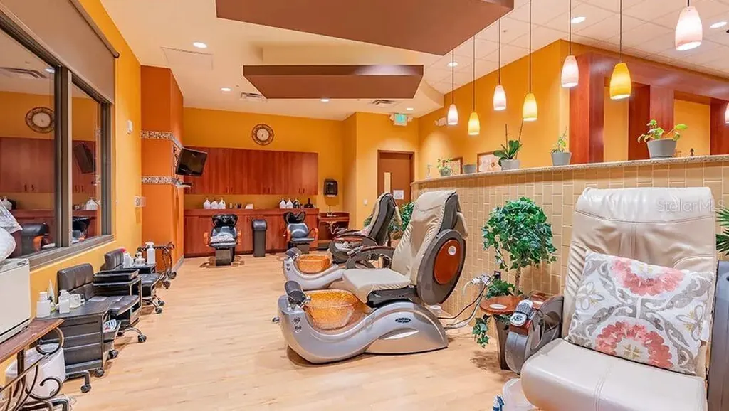 201 Bedford Street Sun City Center FL 33573