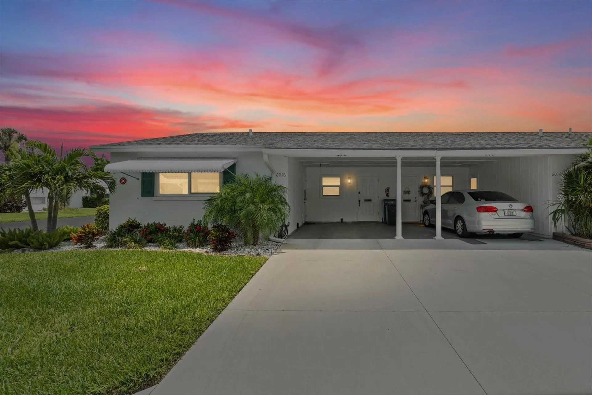 6016 Hibiscus Drive Bradenton FL 34207