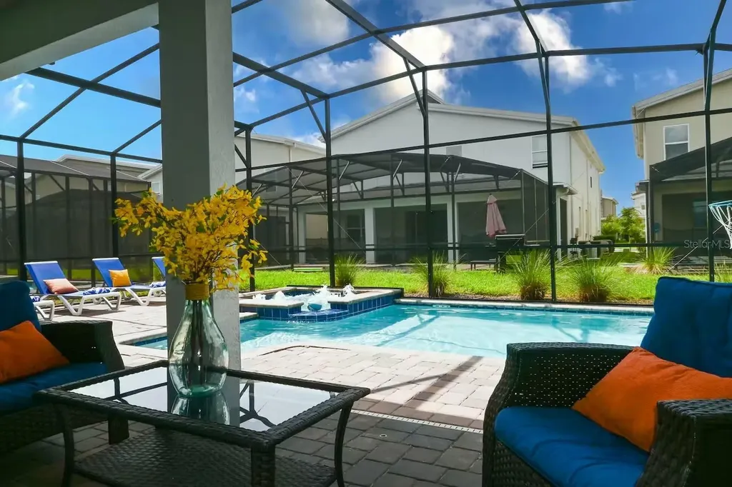 2850 Bookmark Drive Kissimmee FL 34746