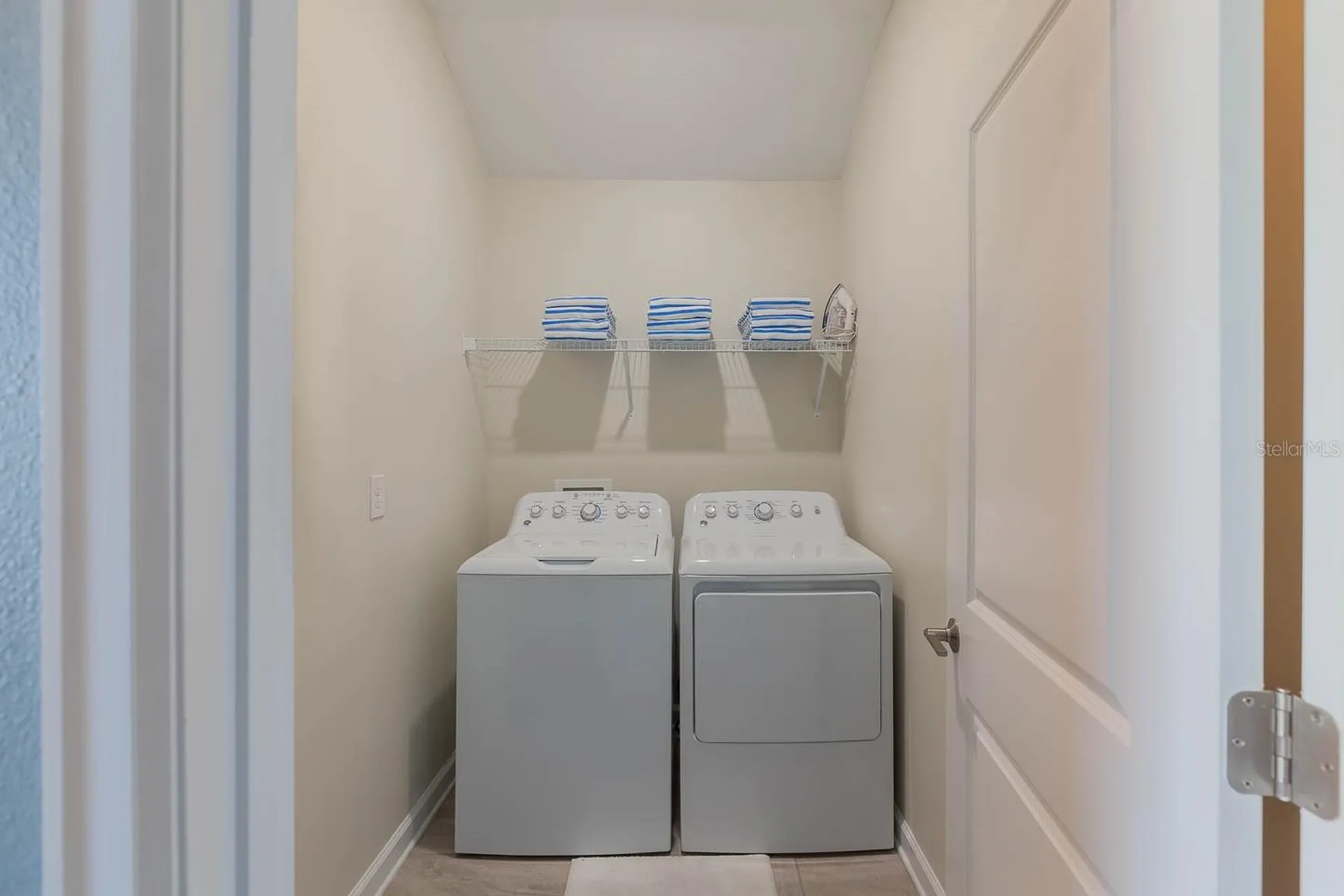 2850 Bookmark Drive Kissimmee FL 34746