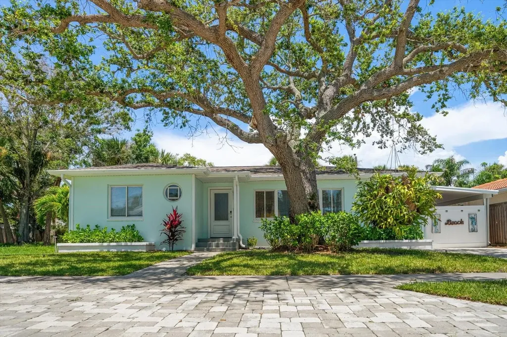 745 Bruce Avenue Clearwater Beach FL 33767