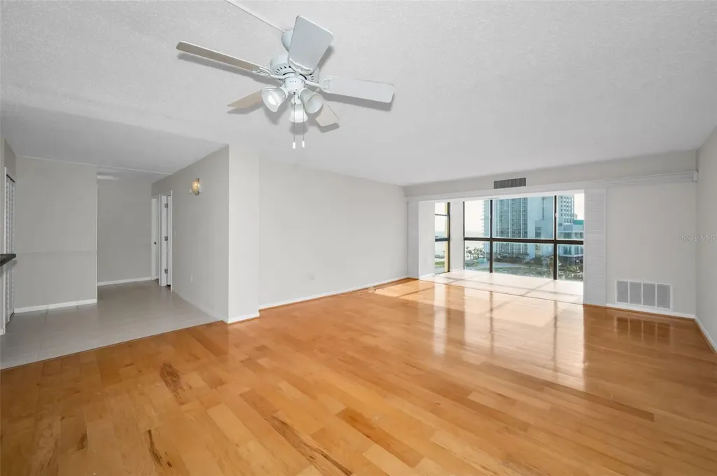800 S Gulfview Boulevard Clearwater FL 33767