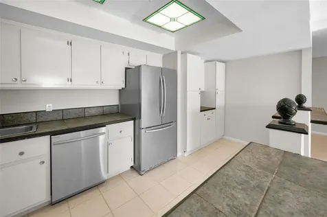 800 S Gulfview Boulevard Clearwater FL 33767