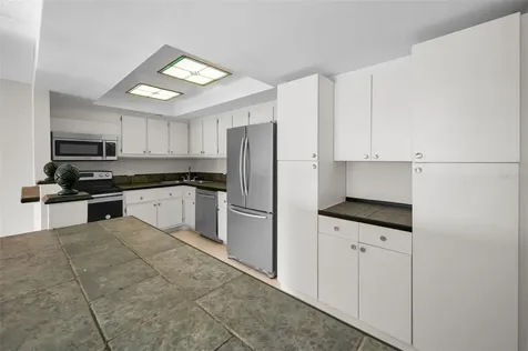 800 S Gulfview Boulevard Clearwater FL 33767