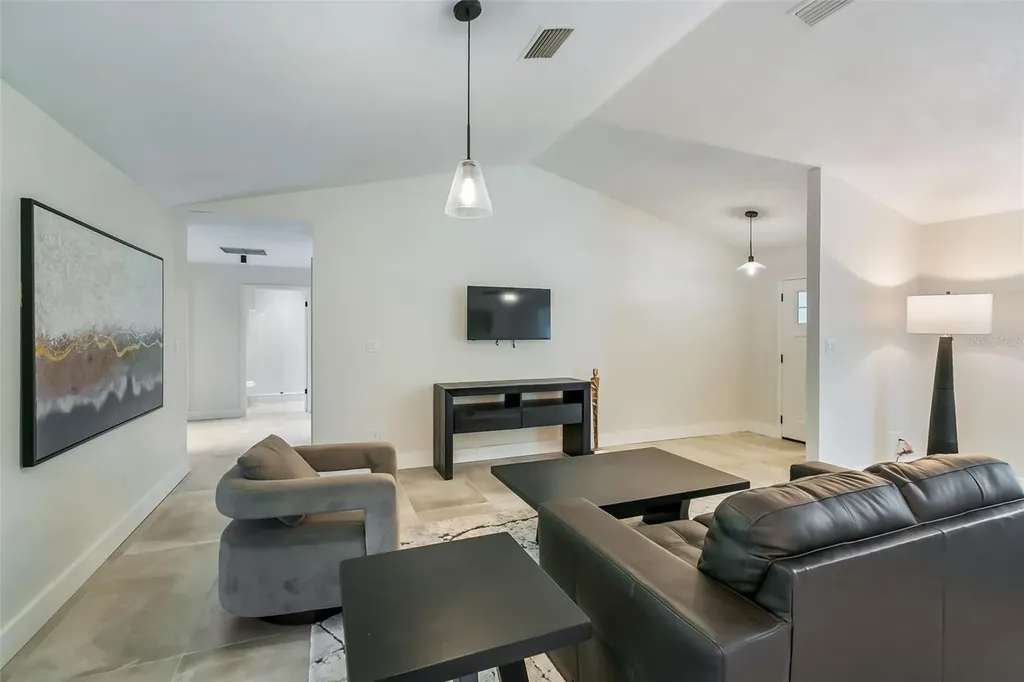 3222 SW 27th Street Gainesville FL 32608