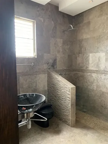 181 Street Urb. Kennedy Hills Trujillo Alto PR 00976