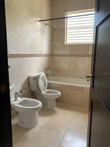 181 Street Urb. Kennedy Hills Trujillo Alto PR 00976