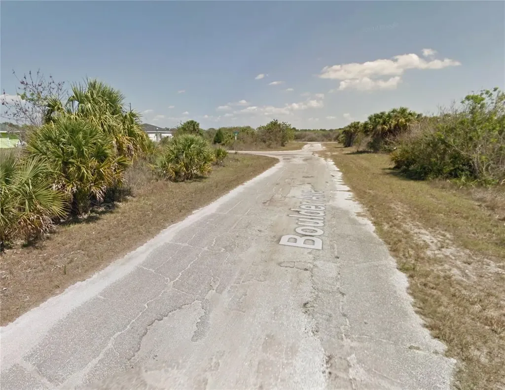 19425 Boulder Avenue Port Charlotte FL 33954