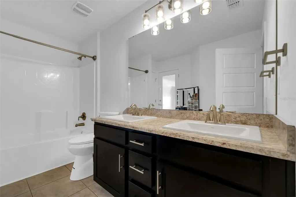 15 Zelda Court Palm Coast FL 32164