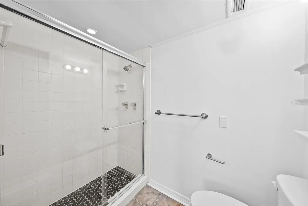 201 W Laurel Street Tampa FL 33602