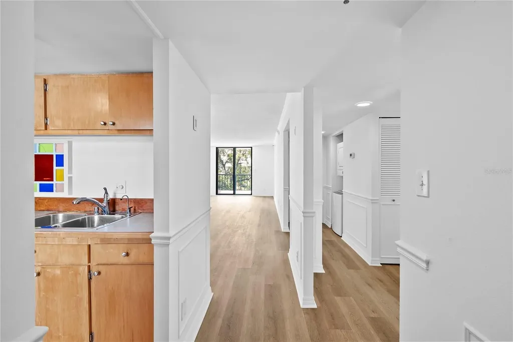 201 W Laurel Street Tampa FL 33602