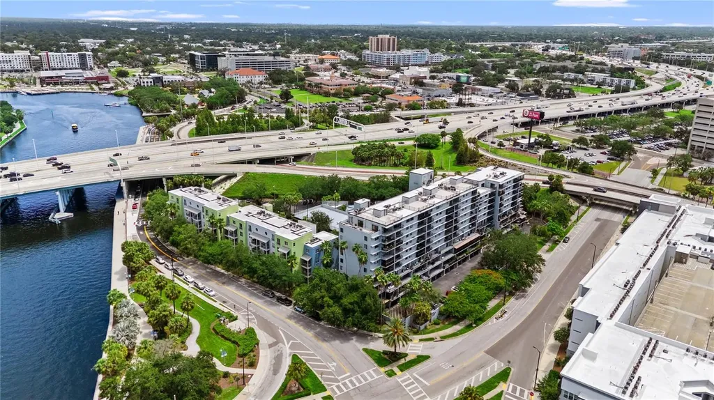 201 W Laurel Street Tampa FL 33602