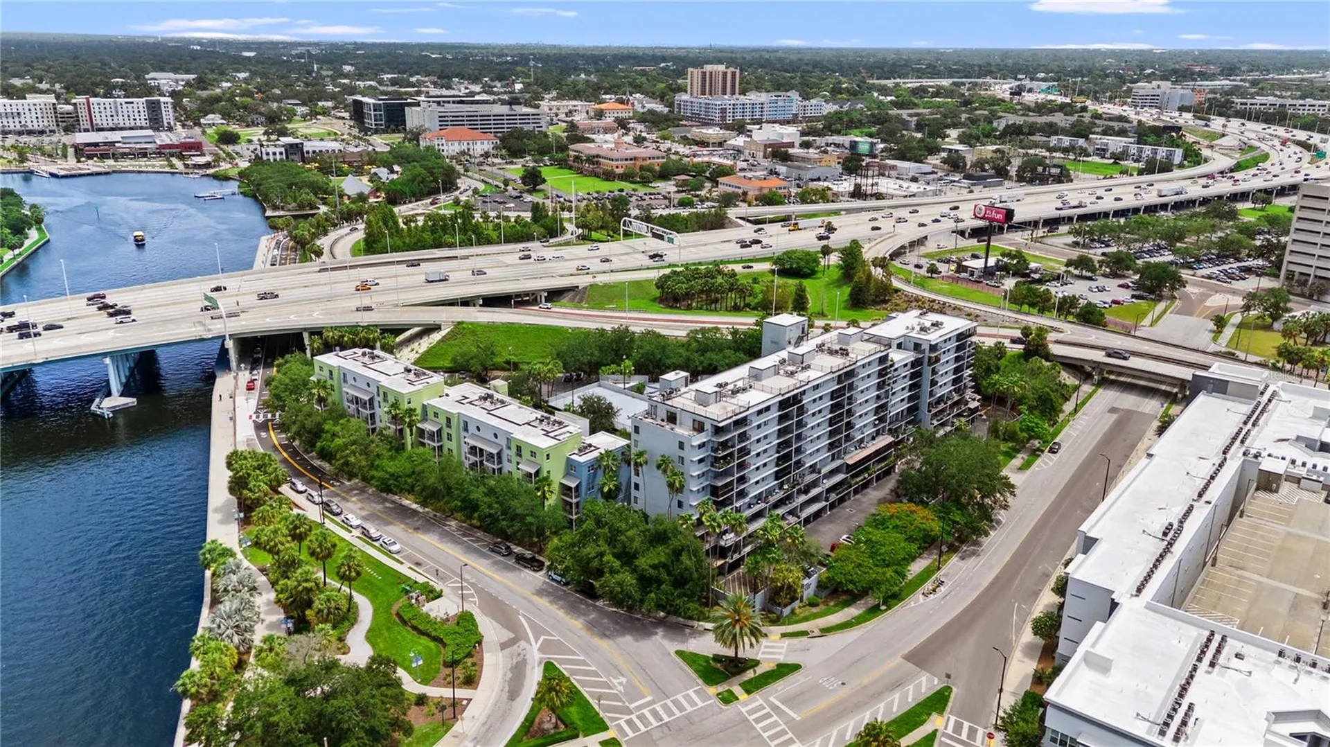 201 W Laurel Street Tampa FL 33602