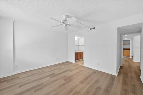 201 W Laurel Street Tampa FL 33602