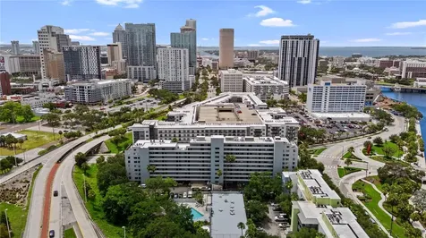 201 W Laurel Street Tampa FL 33602