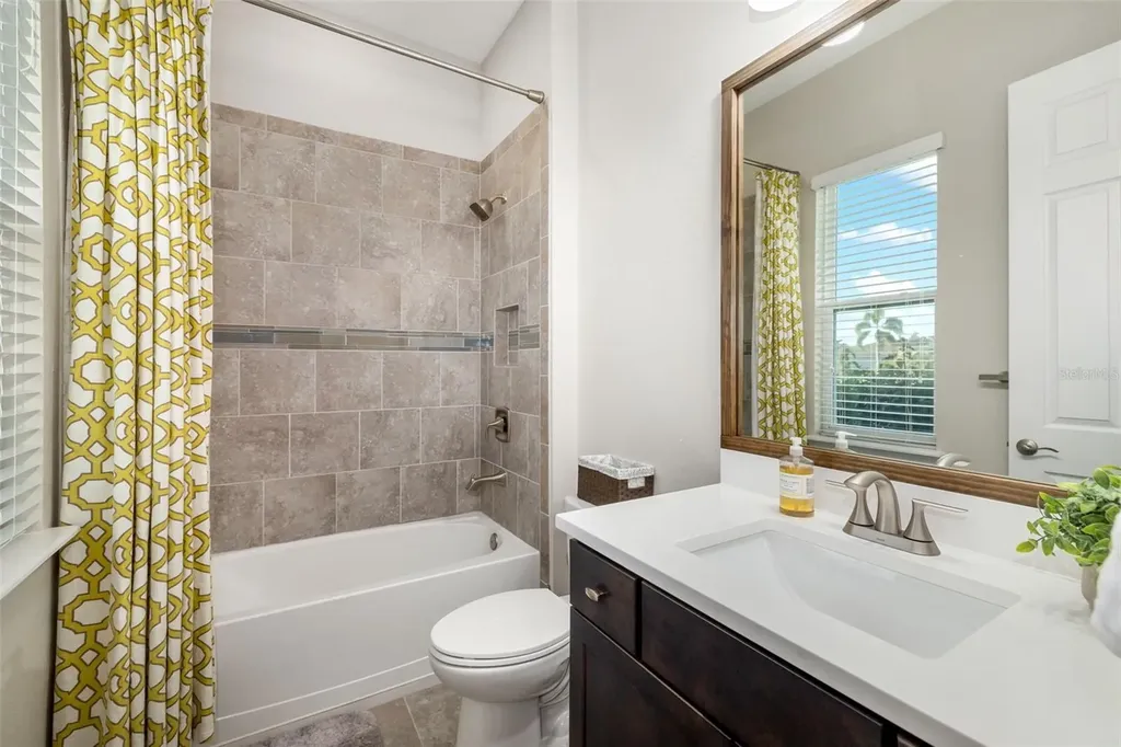 408 166th Street E Bradenton FL 34212