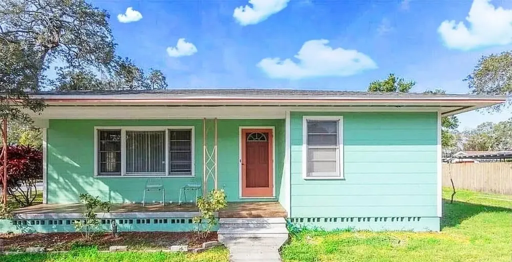 214 S Highland Avenue Clearwater FL 33755