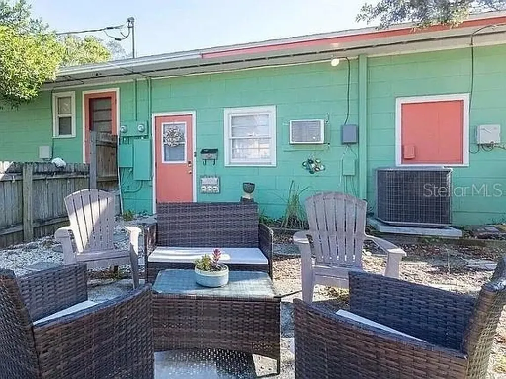 214 S Highland Avenue Clearwater FL 33755