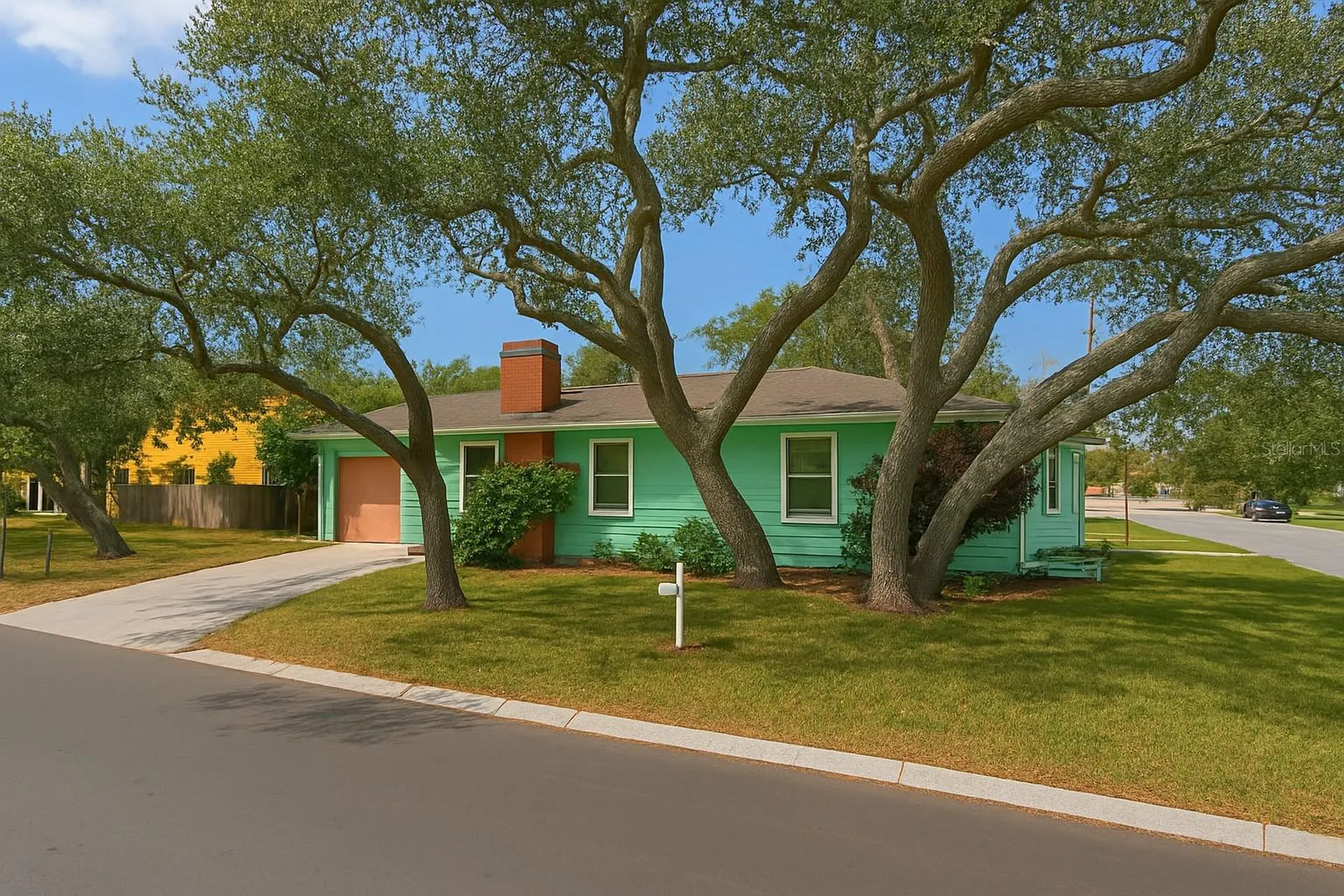 214 S Highland Avenue Clearwater FL 33755