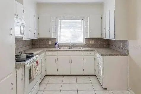 214 S Highland Avenue Clearwater FL 33755