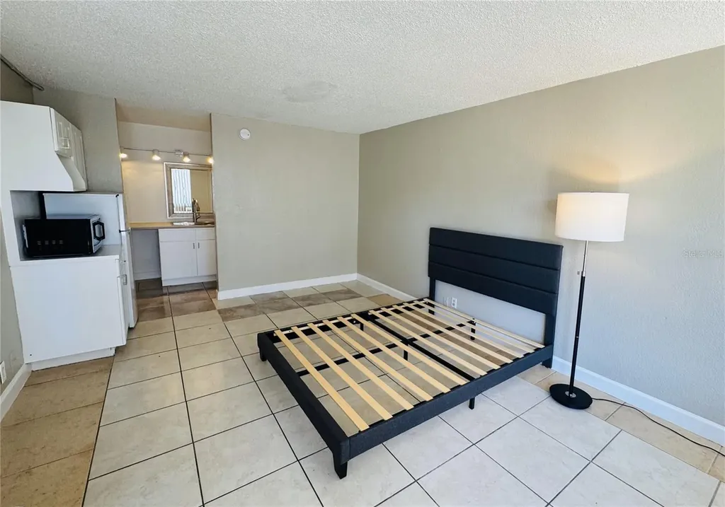 7900 S Orange Blossom Trail Orlando FL 32809