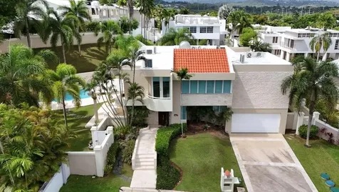 B7 North View, Baldwin Park Guaynabo PR 00969