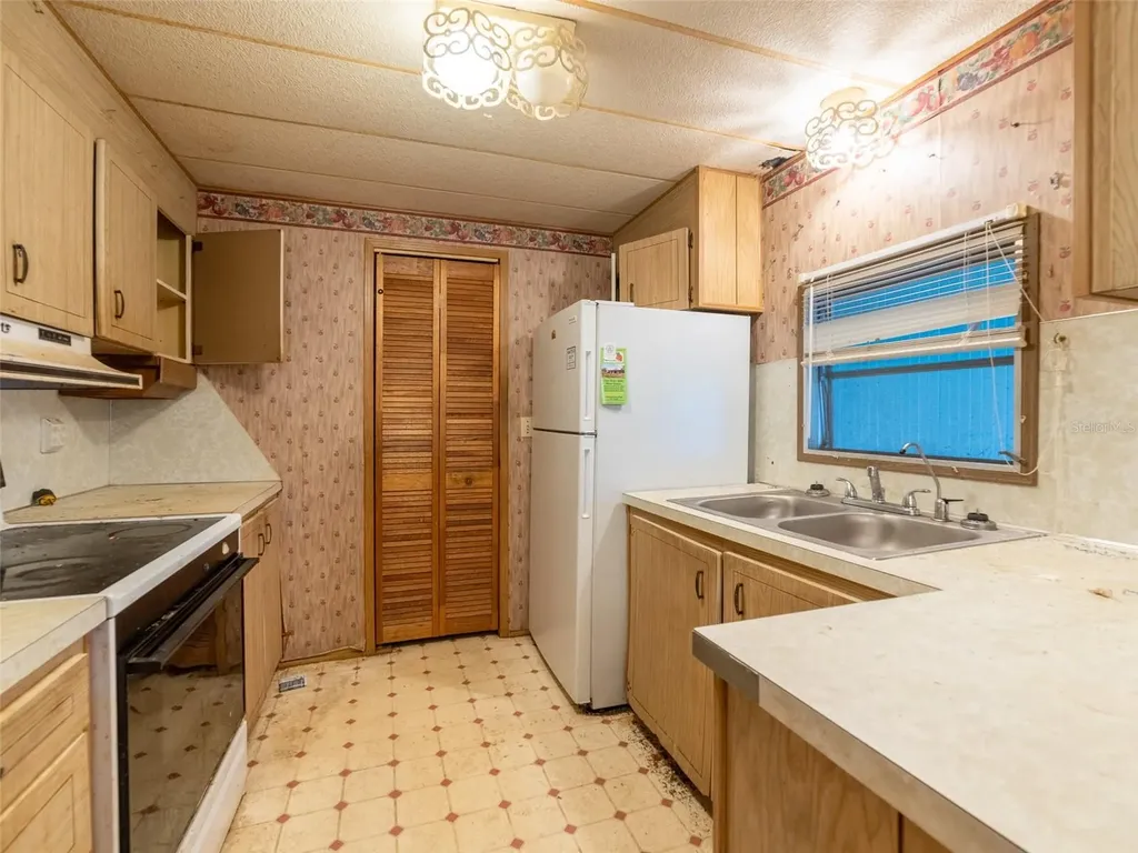3753 Muller Drive Zephyrhills FL 33540